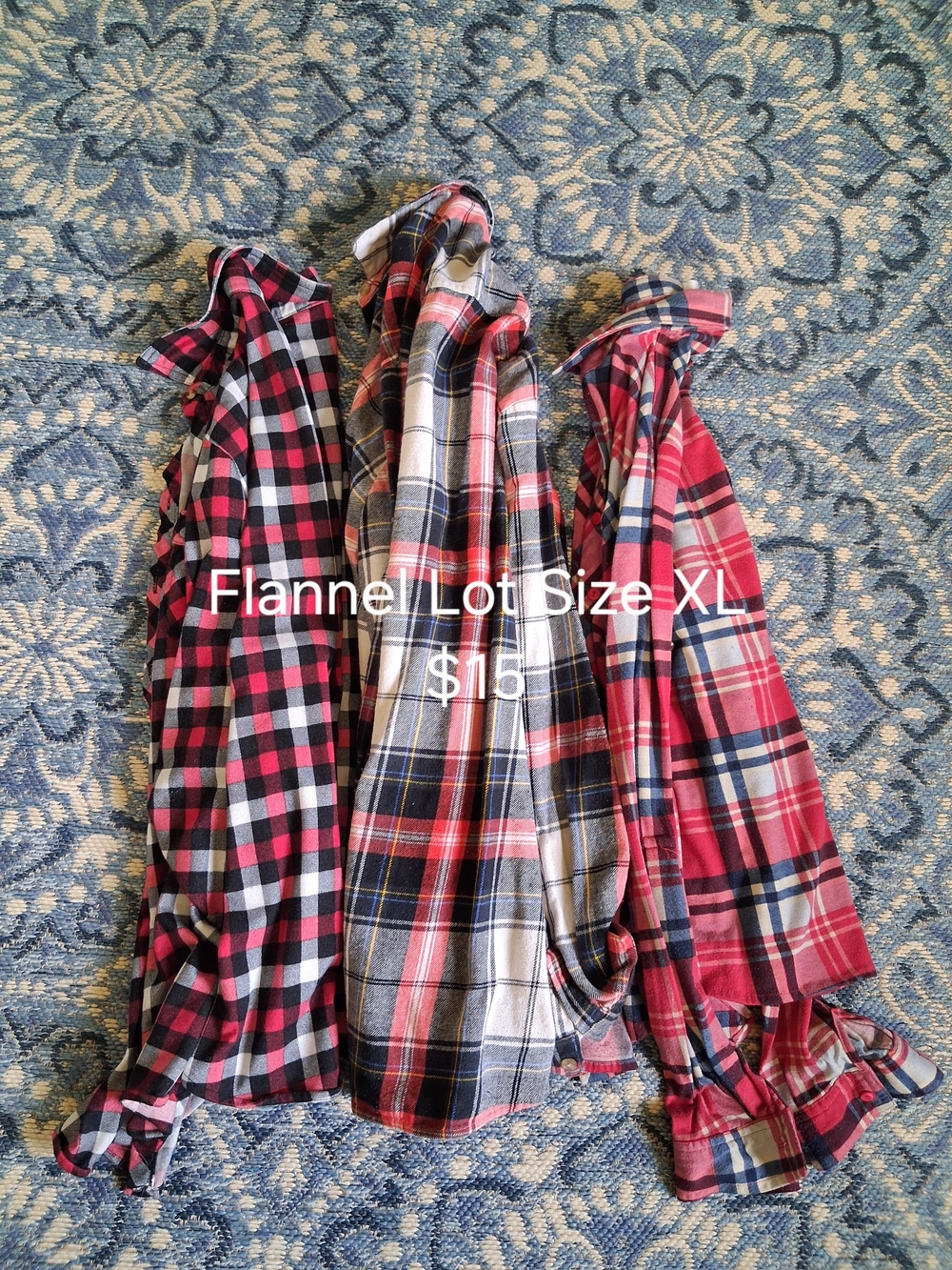 XL Women's Red Plaid Flannel Button-Down Shirt - Pack